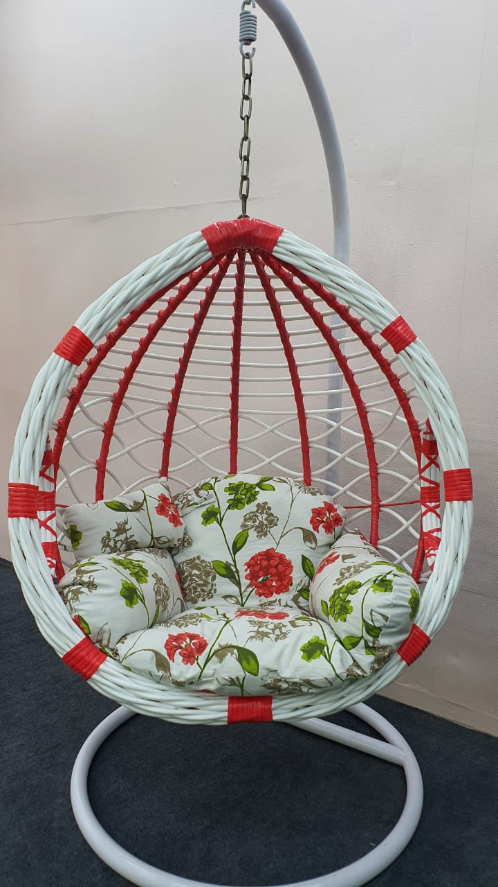 Hanging swing Chair